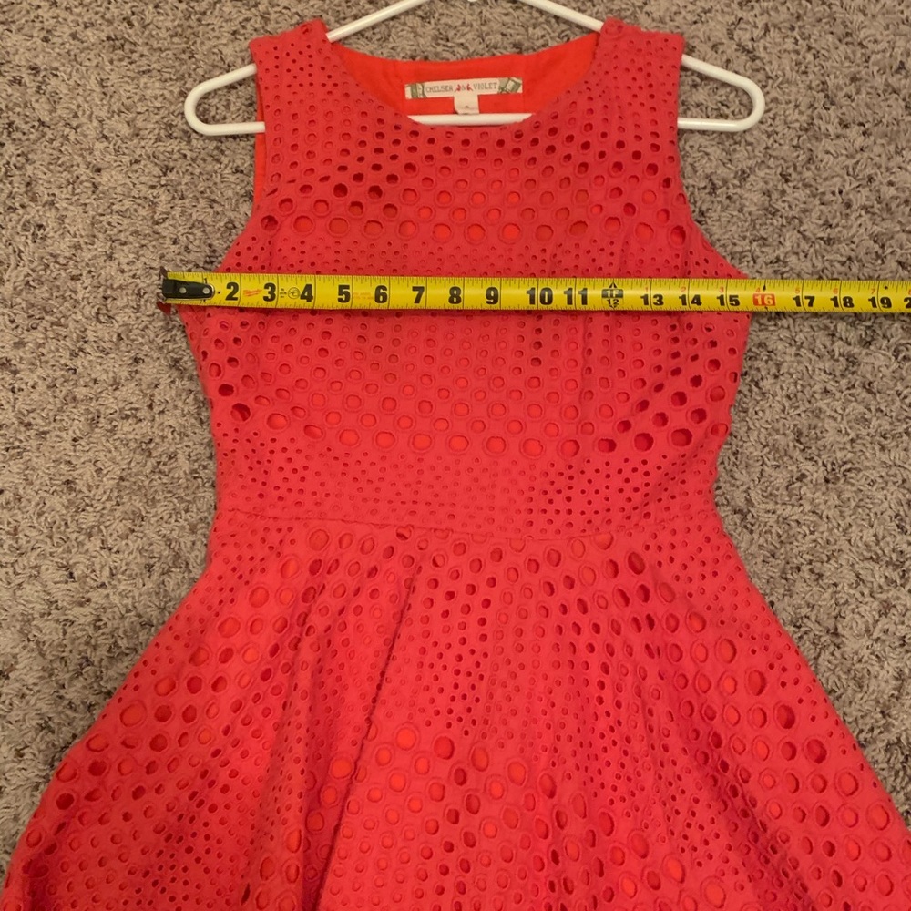Dress - Picture 6 of 6